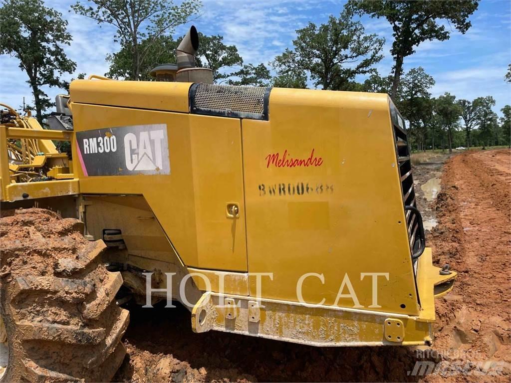 CAT RM300 Ресайклери