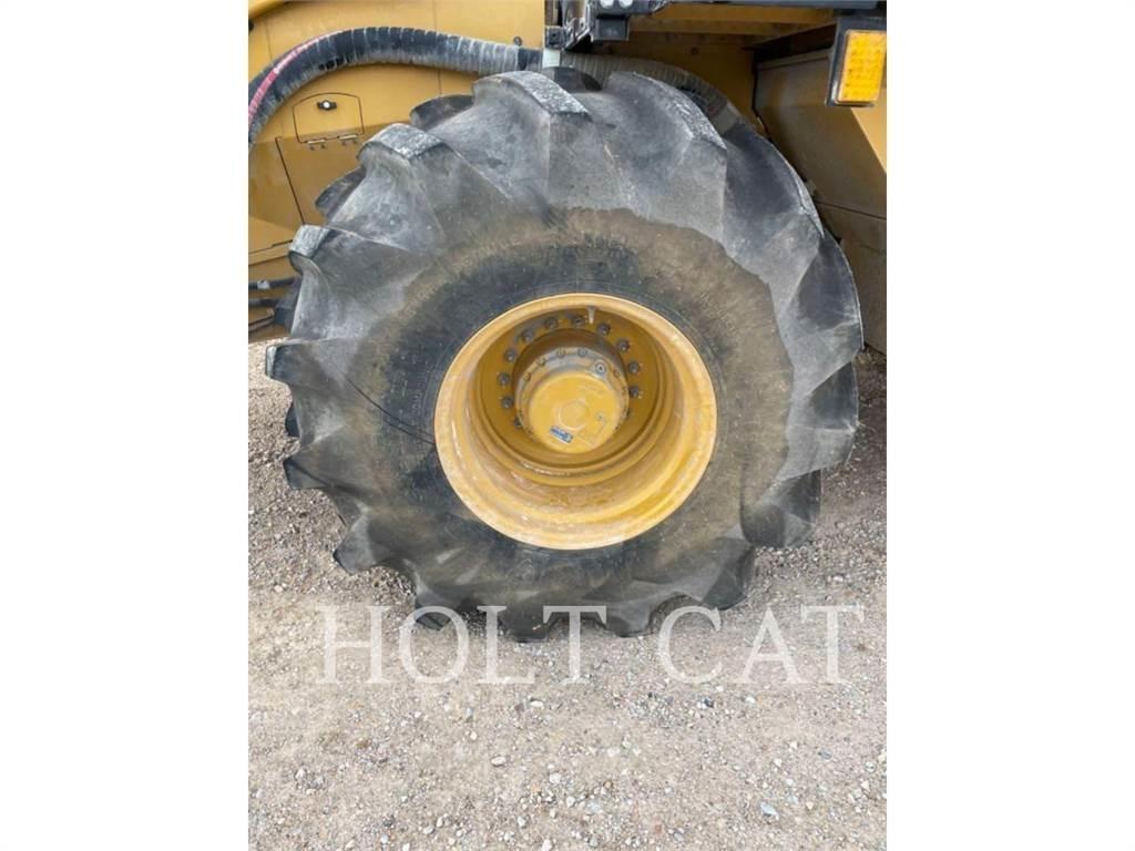 CAT RM400 Ресайклери