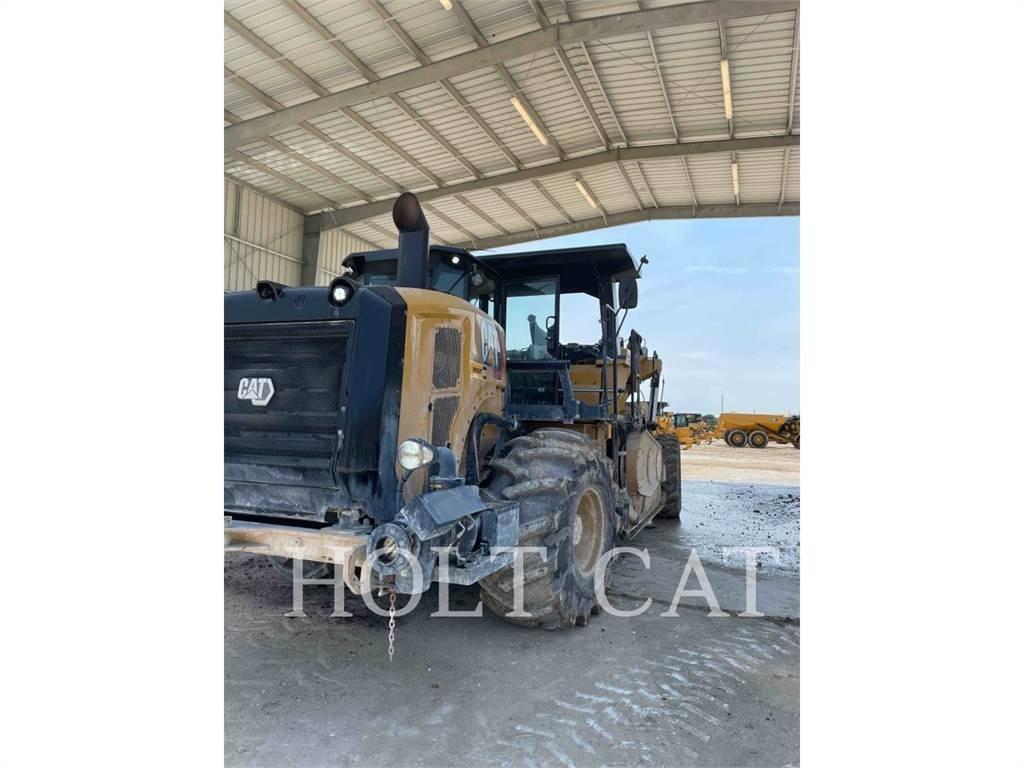CAT RM400 Ресайклери