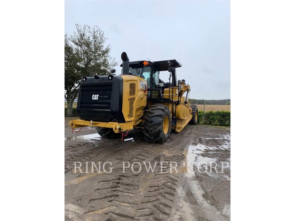 CAT RM400 Ресайклери