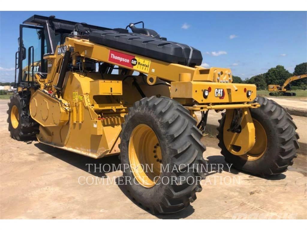 CAT RM400 Ресайклери