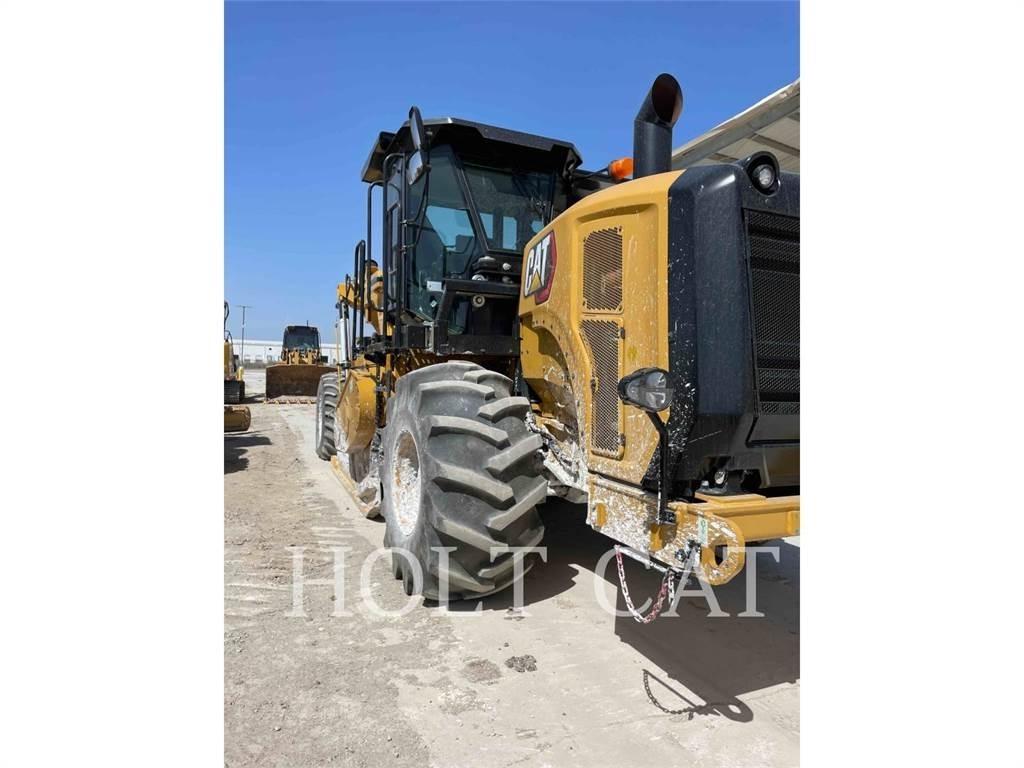 CAT RM400 CAB Ресайклери