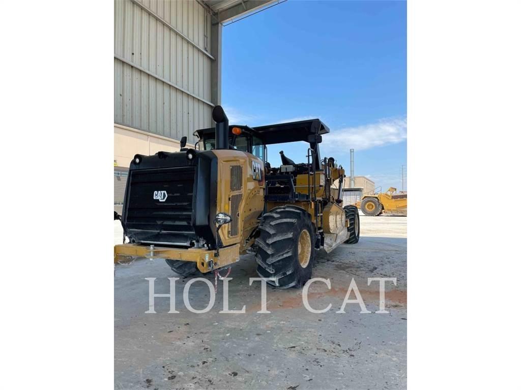 CAT RM400 CAB Ресайклери