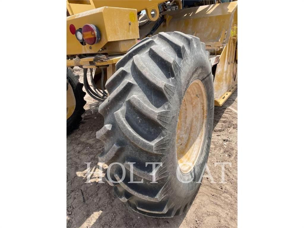 CAT RM400 CAB Ресайклери