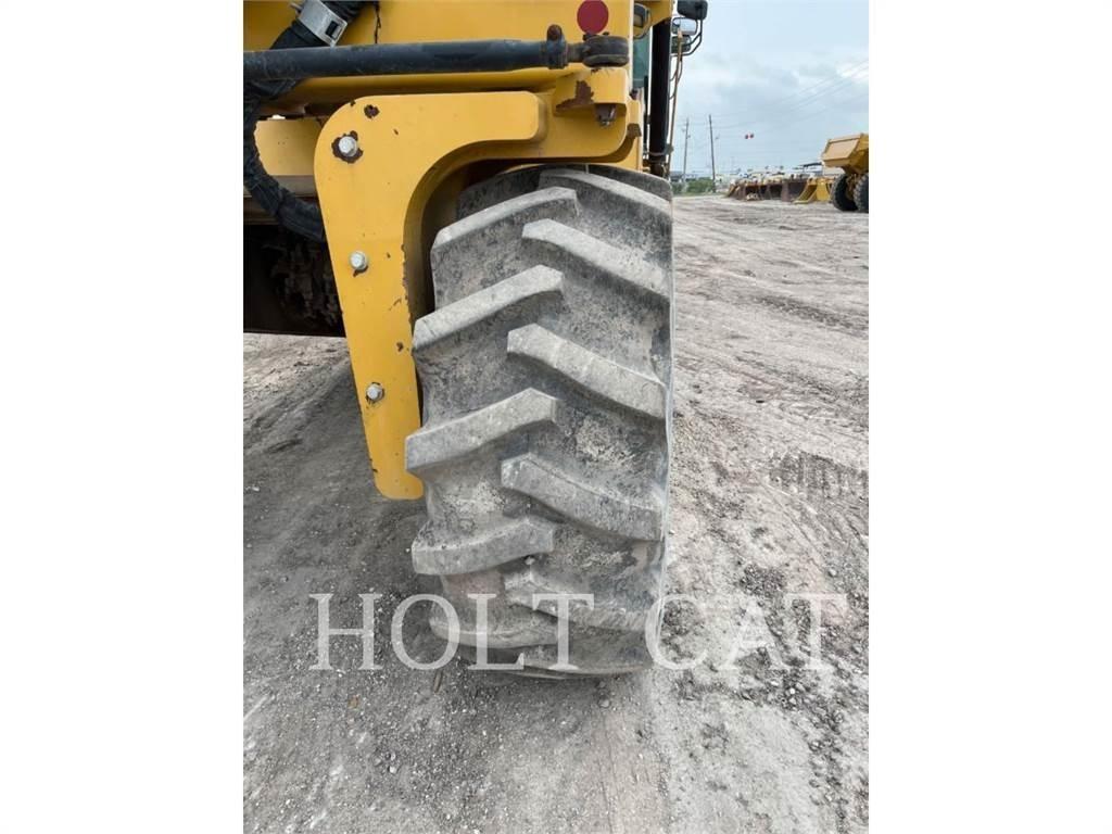 CAT RM500B CAB Ресайклери