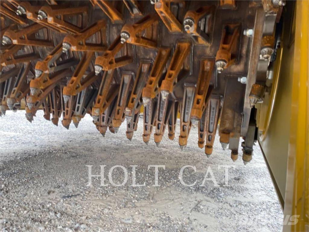 CAT RM500B CAB Ресайклери