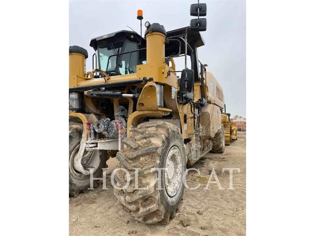 CAT RM600 CAB Ресайклери