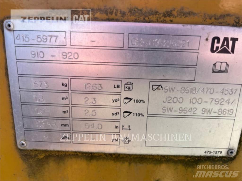 CAT SCHAUFEL CAT 918M Ковші