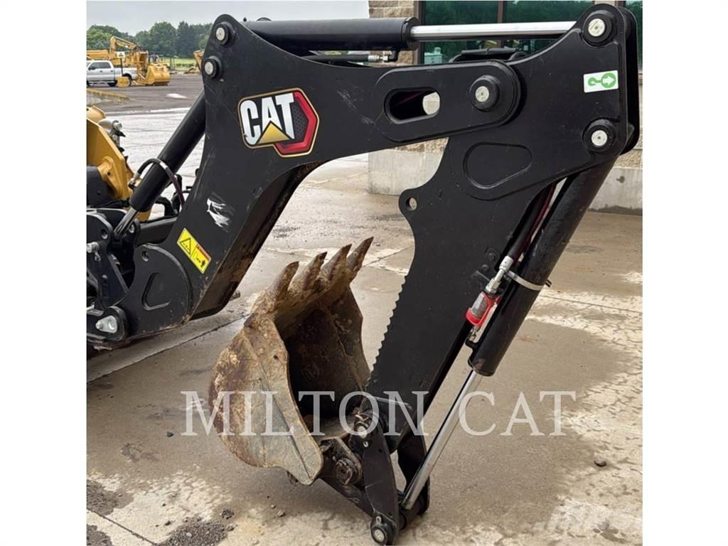 CAT SSL BH130 BACKHOE Траншейні екскаватори