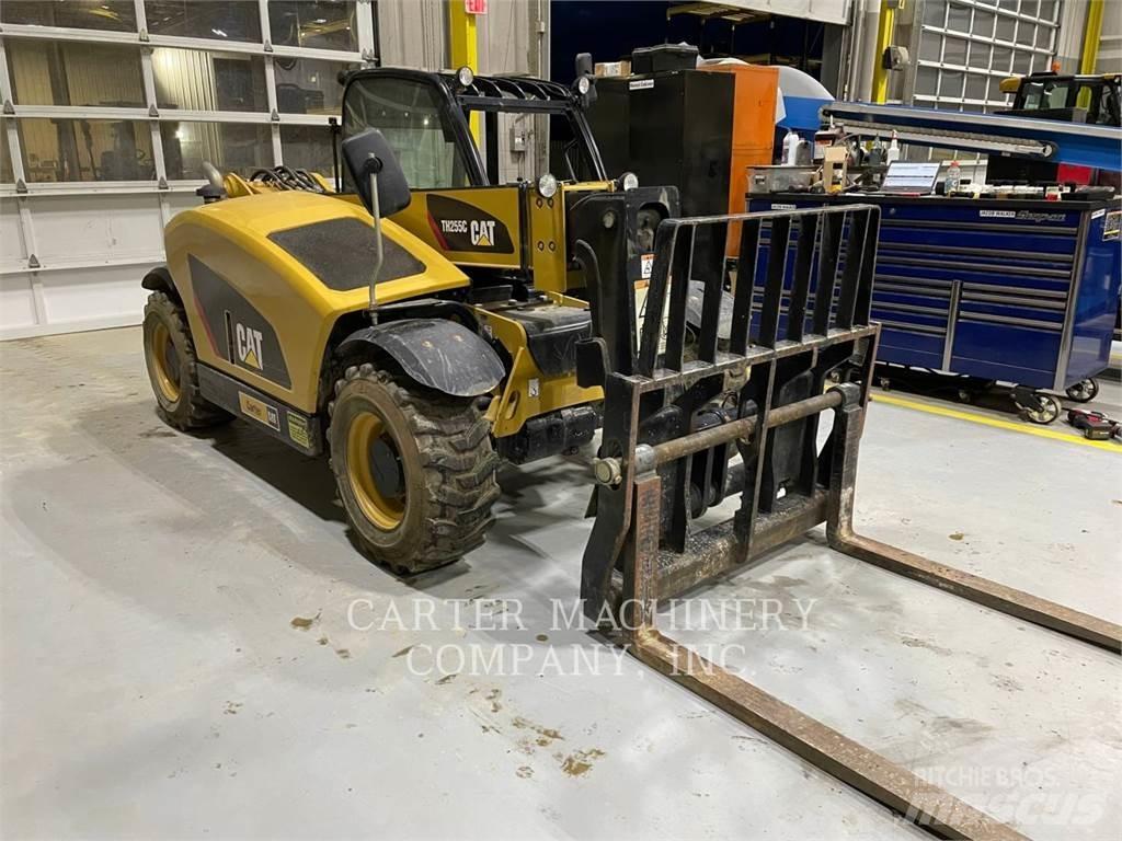 CAT TH255C Телескопічні навантажувачі