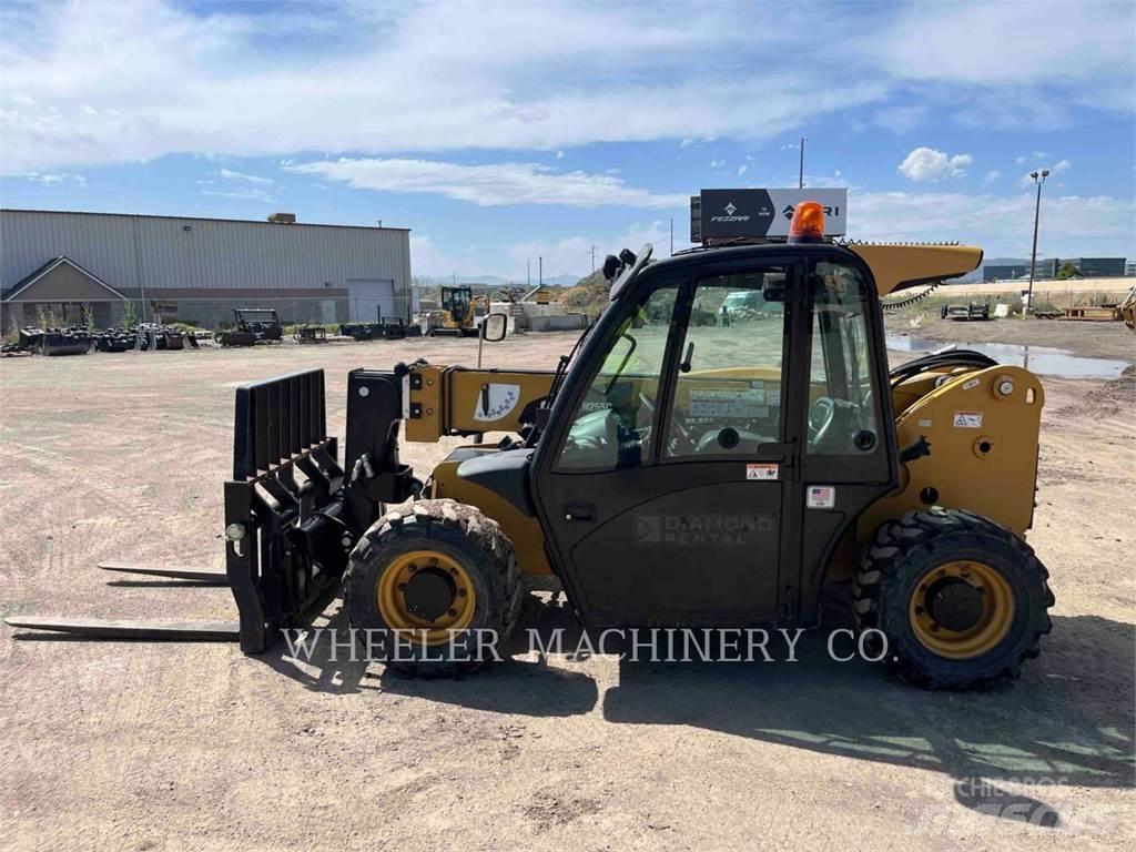 CAT TH255C CB Телескопічні навантажувачі