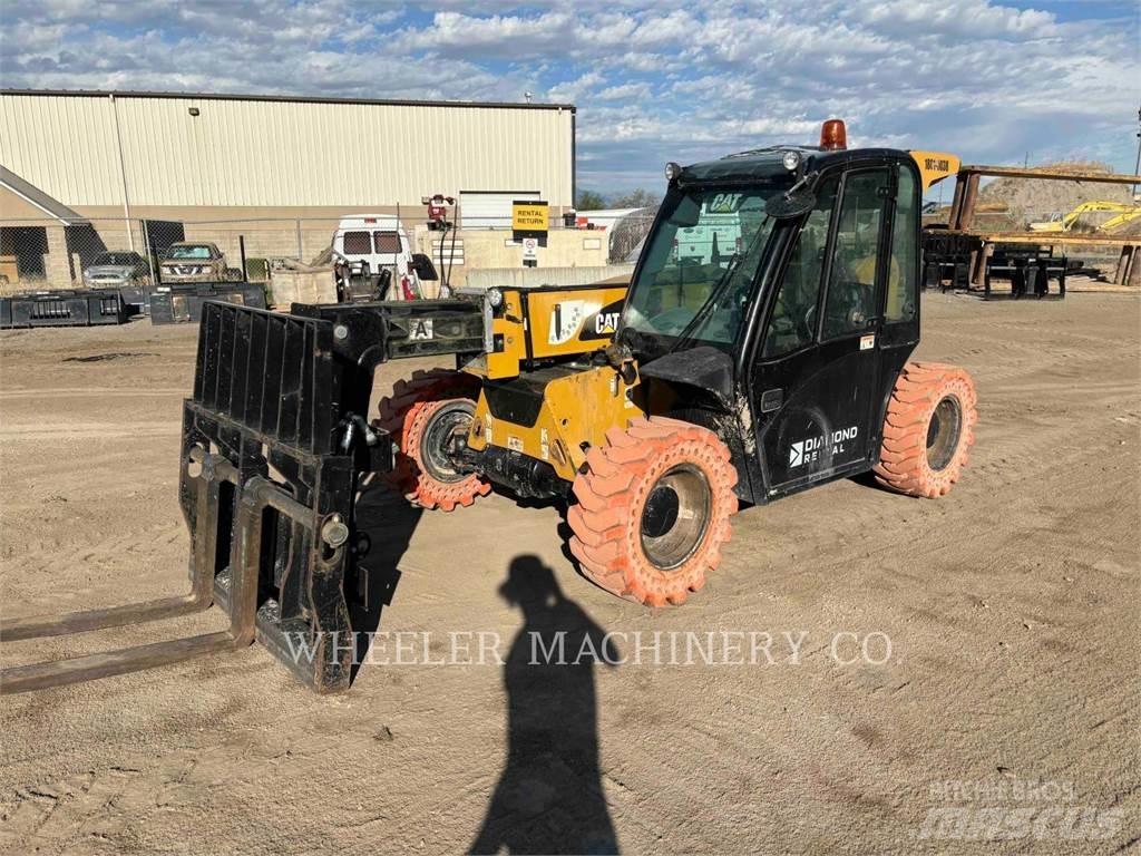 CAT TH255C CB Телескопічні навантажувачі