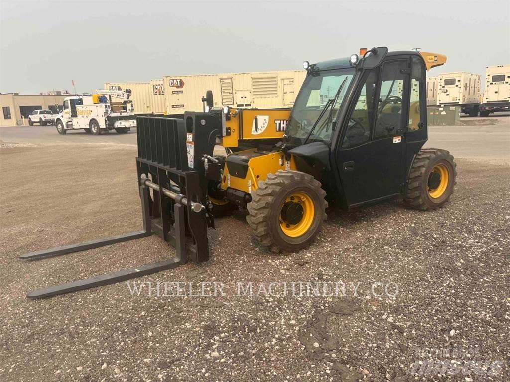 CAT TH255C CB Телескопічні навантажувачі