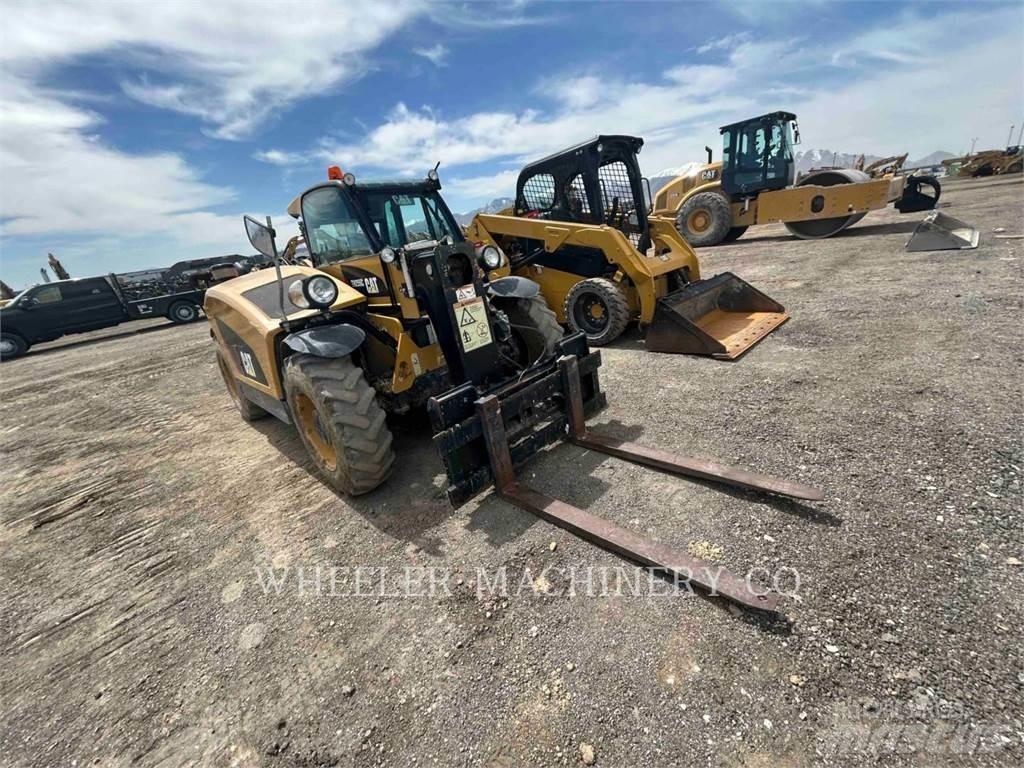 CAT TH255C CB Телескопічні навантажувачі