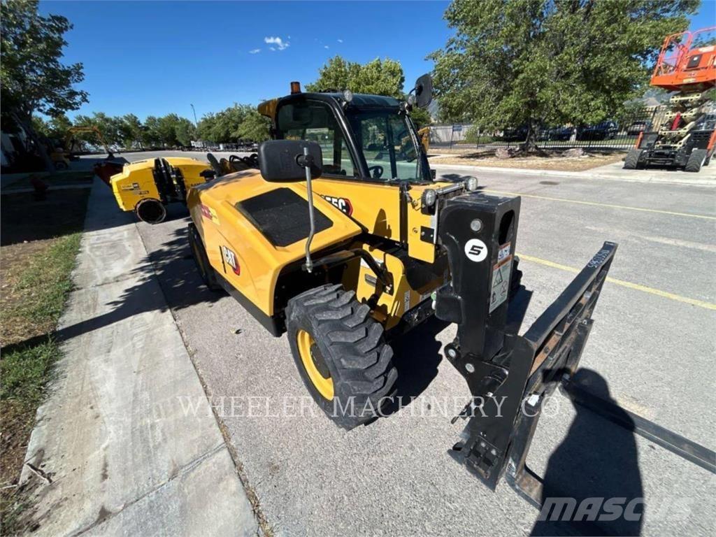 CAT TH255C CB Телескопічні навантажувачі