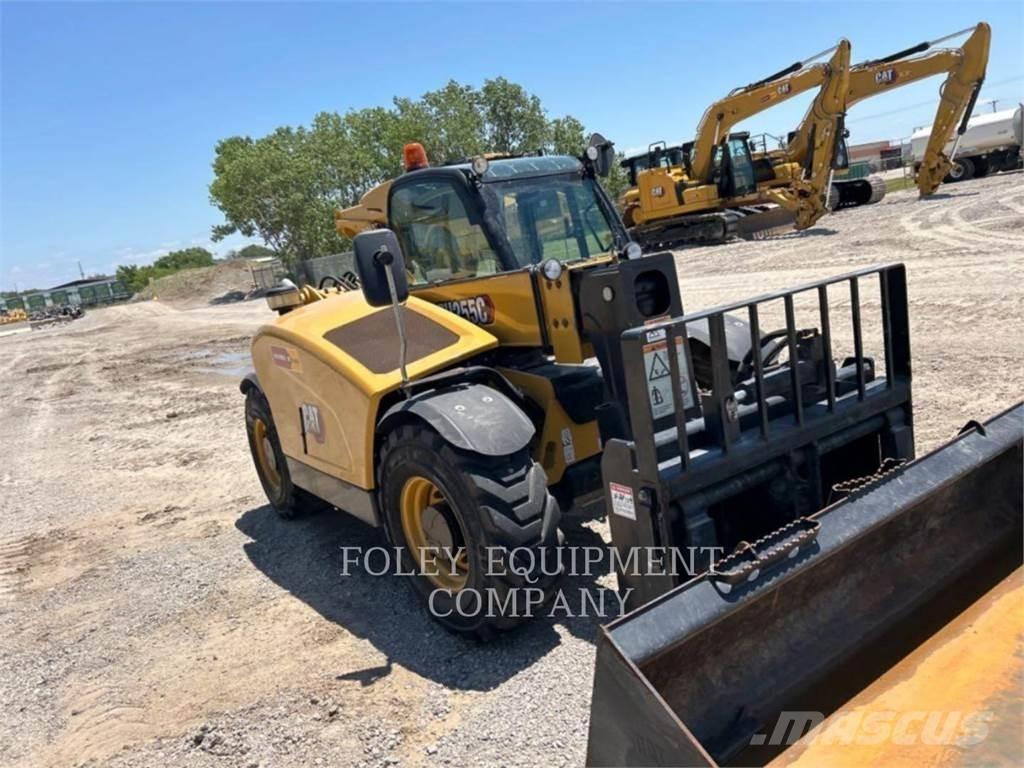 CAT TH255CC Телескопічні навантажувачі