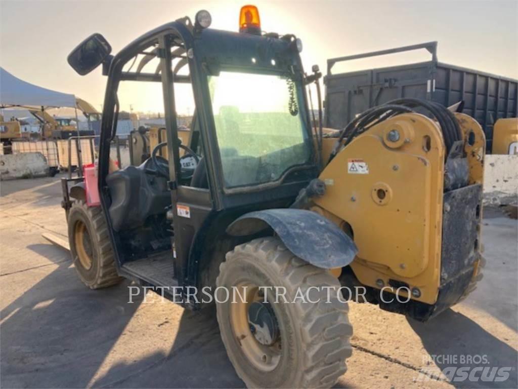 CAT TH255CHRC Телескопічні навантажувачі