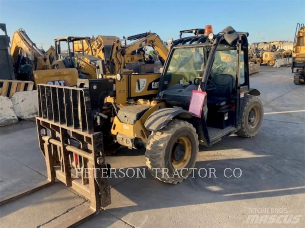 CAT TH255CHRC Телескопічні навантажувачі