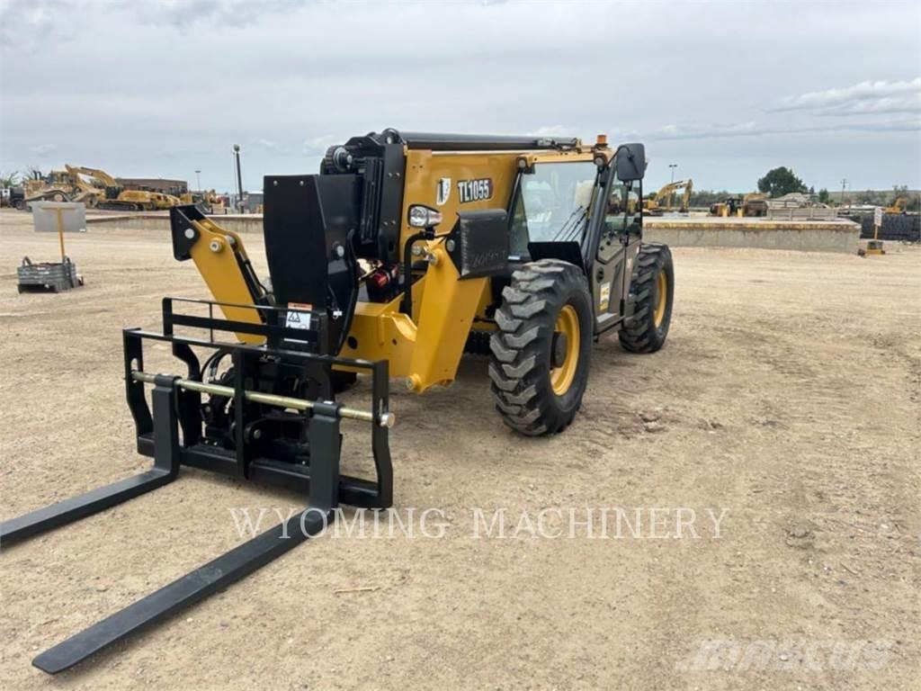 CAT TL1055 Телескопічні навантажувачі