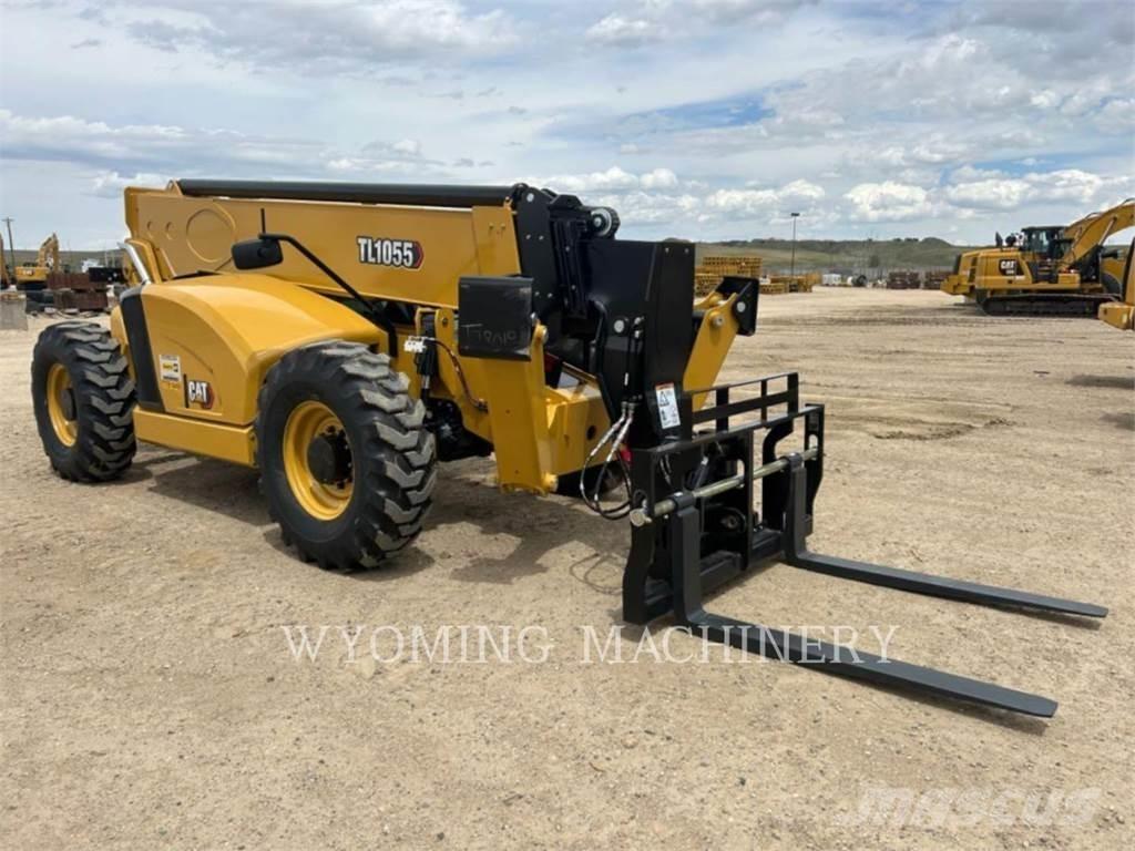 CAT TL1055 Телескопічні навантажувачі