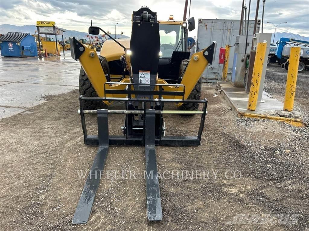 CAT TL1055-05 Телескопічні навантажувачі