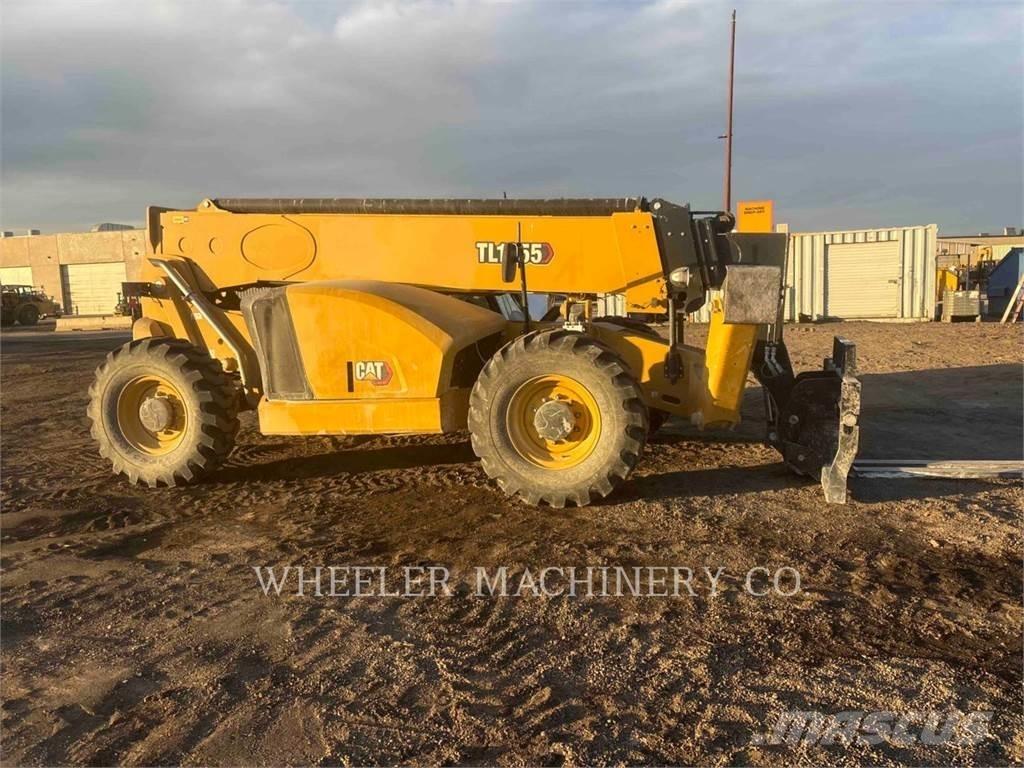 CAT TL1055-05 Телескопічні навантажувачі
