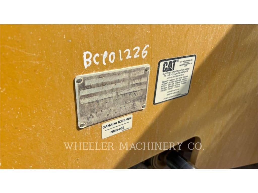 CAT TL1055-05 Телескопічні навантажувачі