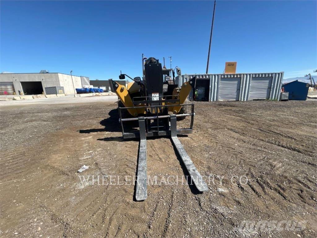 CAT TL1055 CAN Телескопічні навантажувачі
