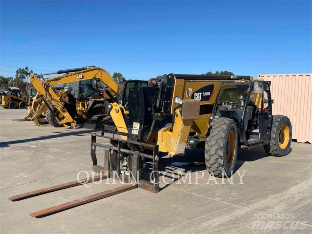 CAT TL1055D Телескопічні навантажувачі