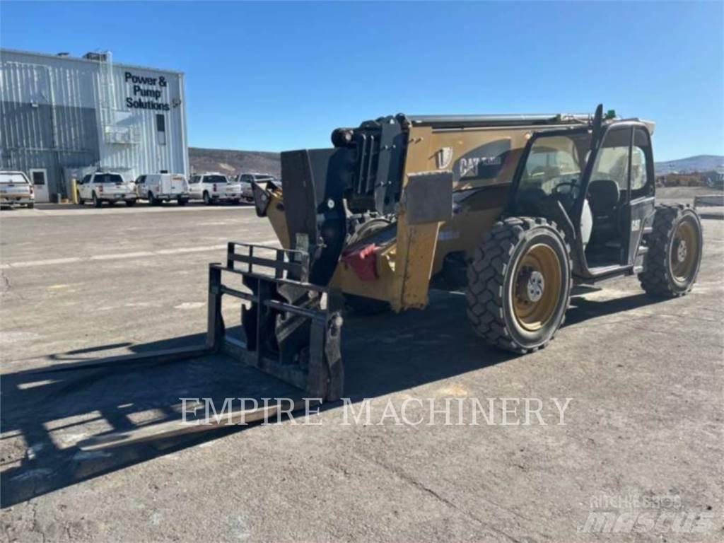 CAT TL1055D Телескопічні навантажувачі