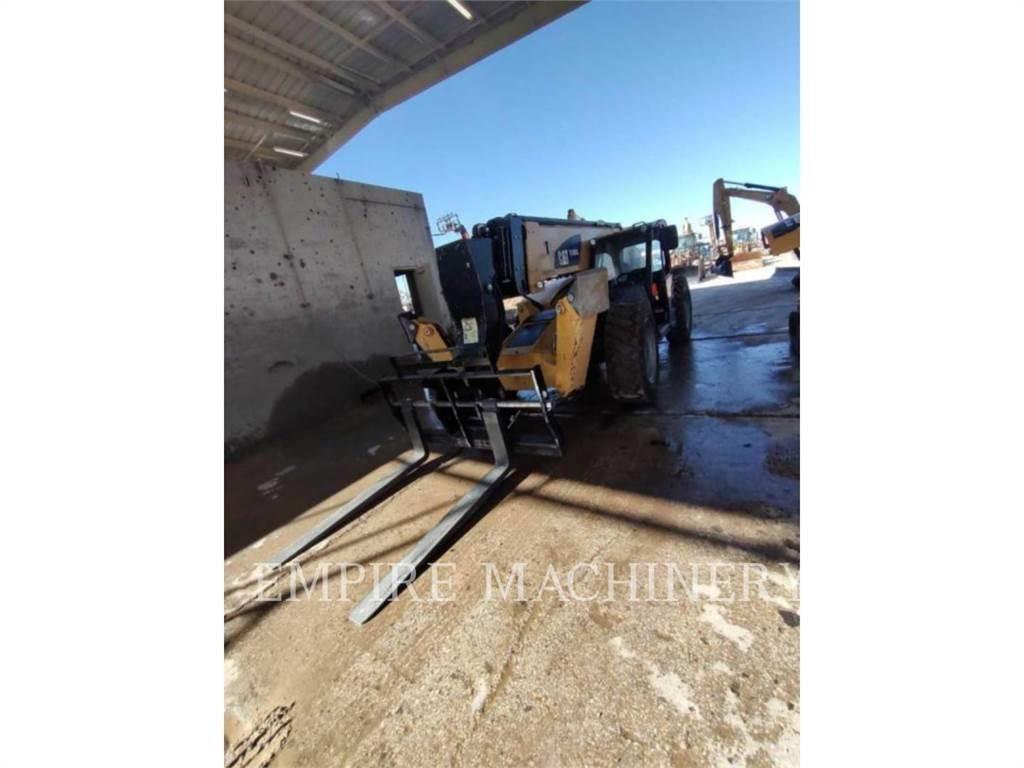 CAT TL1055D Телескопічні навантажувачі