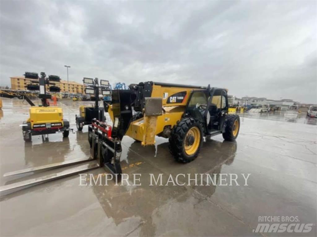 CAT TL1055D Телескопічні навантажувачі
