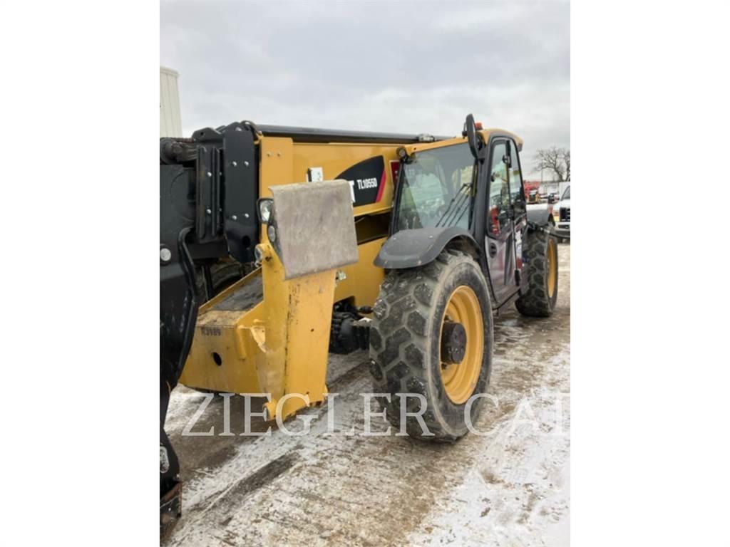 CAT TL1055D Телескопічні навантажувачі