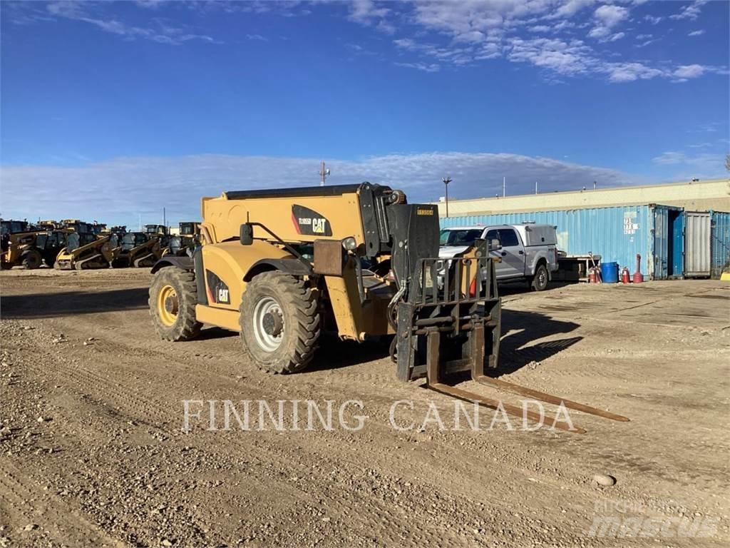 CAT TL1055D Телескопічні навантажувачі