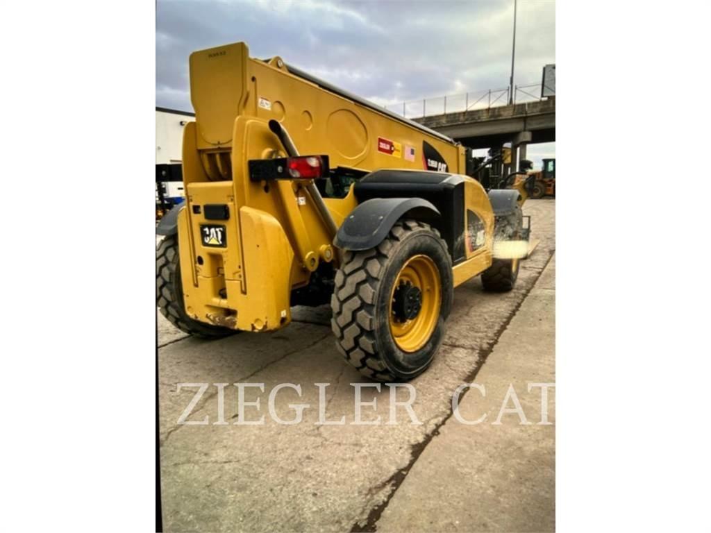 CAT TL1055D Телескопічні навантажувачі