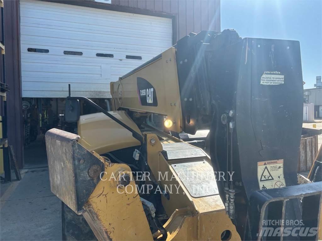 CAT TL1055D Телескопічні навантажувачі