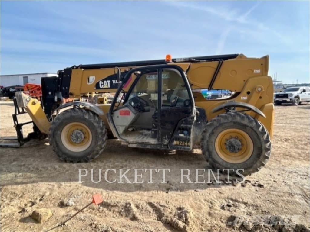 CAT TL1055D Телескопічні навантажувачі
