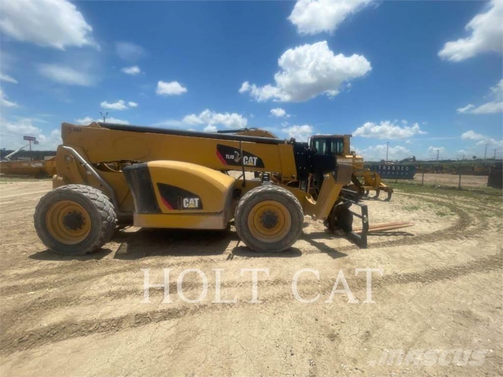 CAT TL1055D Телескопічні навантажувачі