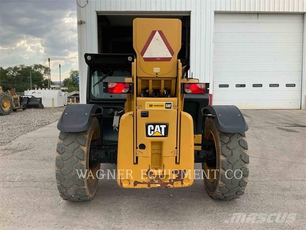 CAT TL1055D Телескопічні навантажувачі