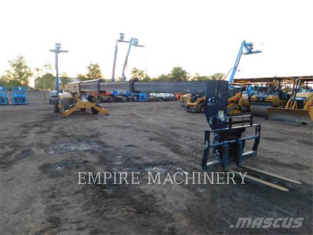 CAT TL1055D Телескопічні навантажувачі
