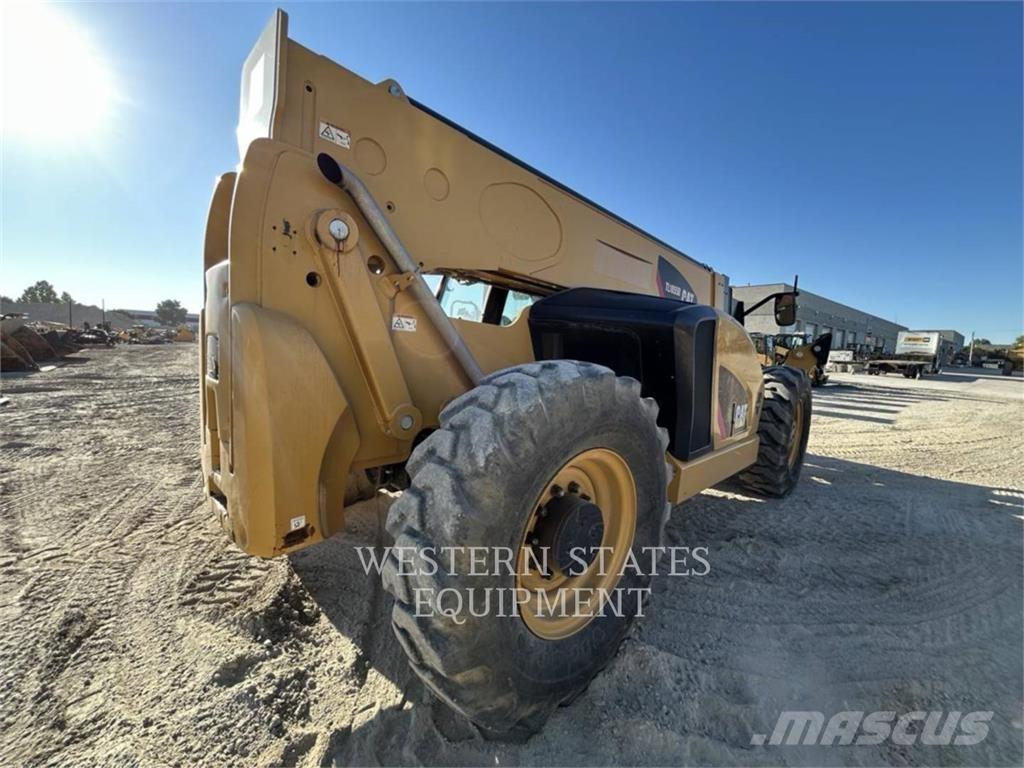 CAT TL1055D Телескопічні навантажувачі