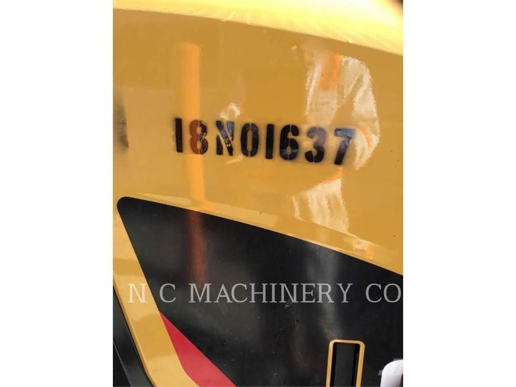 CAT TL1055D CN Телескопічні навантажувачі