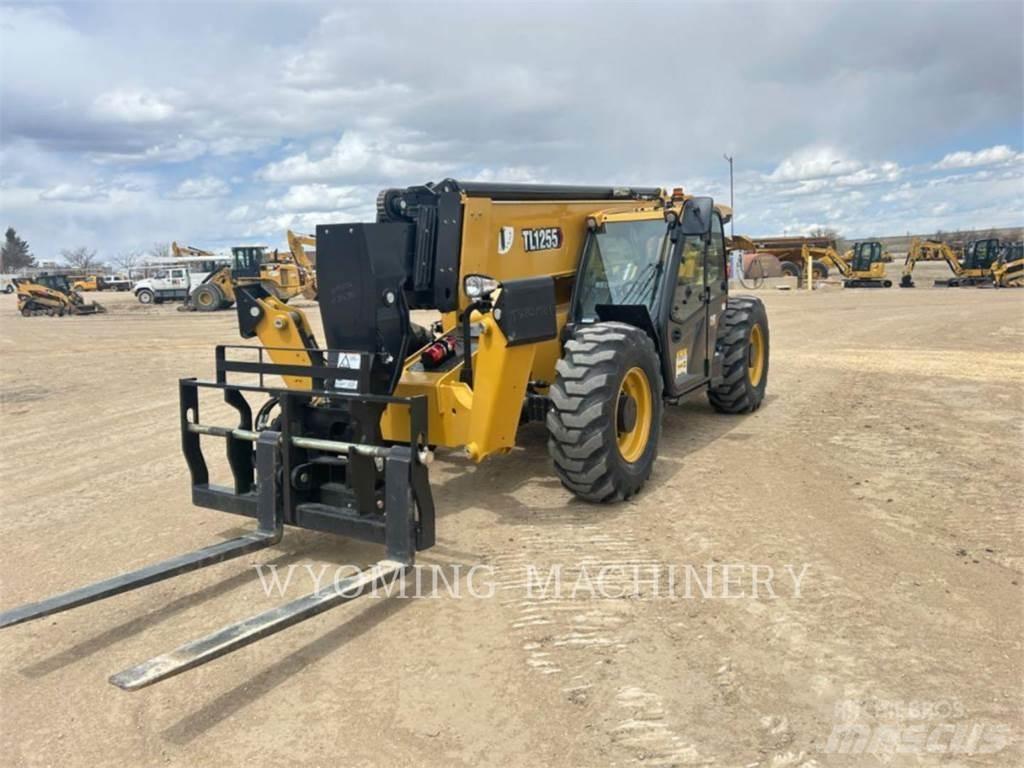 CAT TL1255 Телескопічні навантажувачі