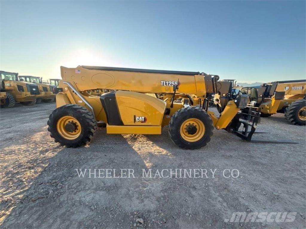 CAT TL1255 CAN Телескопічні навантажувачі