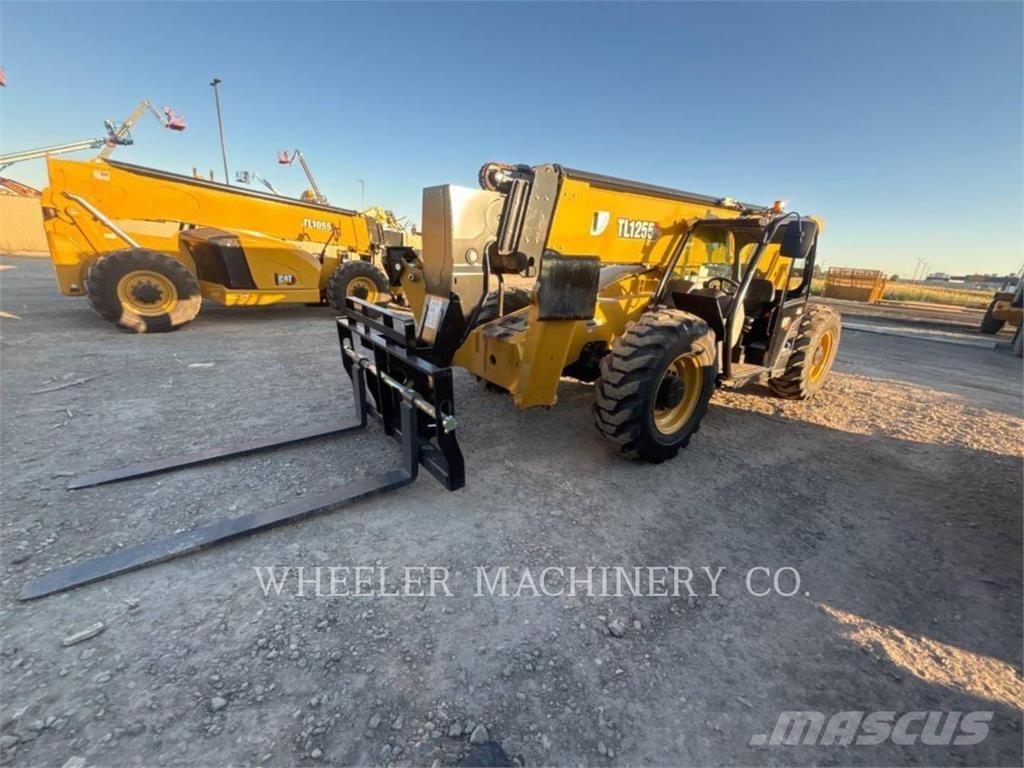 CAT TL1255 CAN Телескопічні навантажувачі