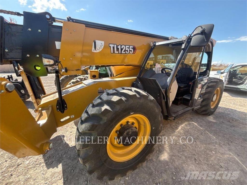 CAT TL1255 CAN Телескопічні навантажувачі