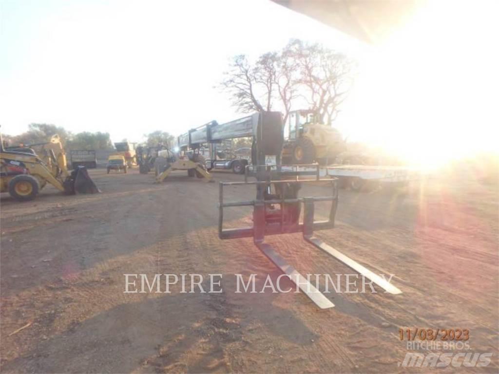 CAT TL1255D Телескопічні навантажувачі