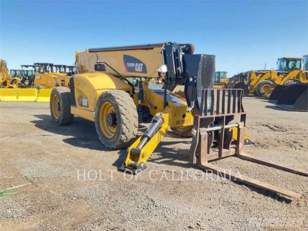 CAT TL1255D Телескопічні навантажувачі