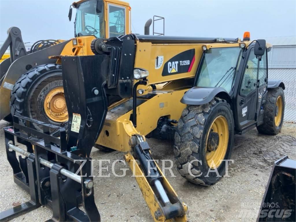CAT TL1255D Телескопічні навантажувачі