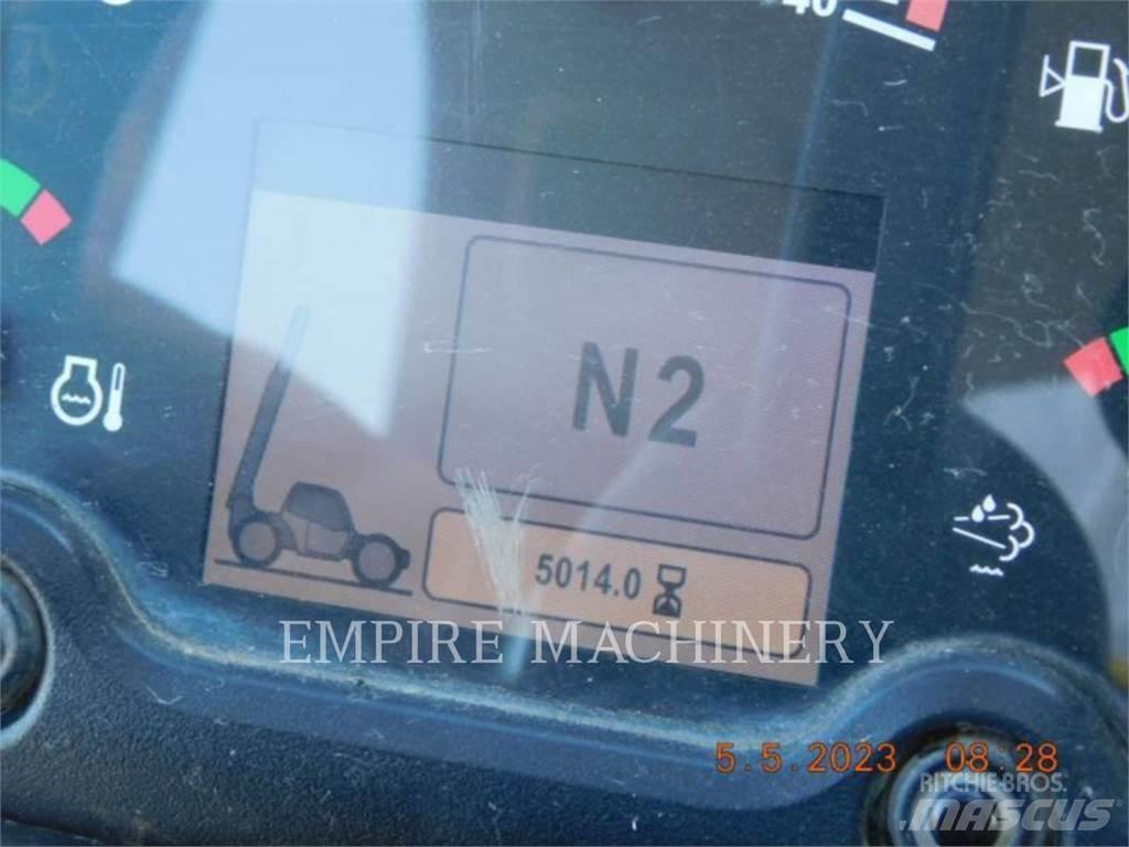 CAT TL1255D Телескопічні навантажувачі